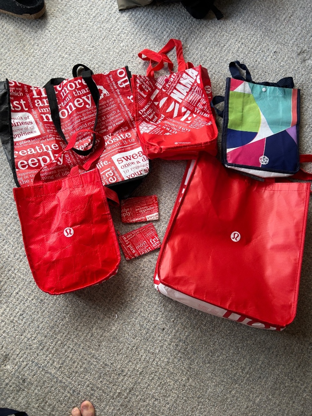 Lot of Lululemon Shopping bags - 2 large shoppers, 3 small shoppers, 2 GC holder